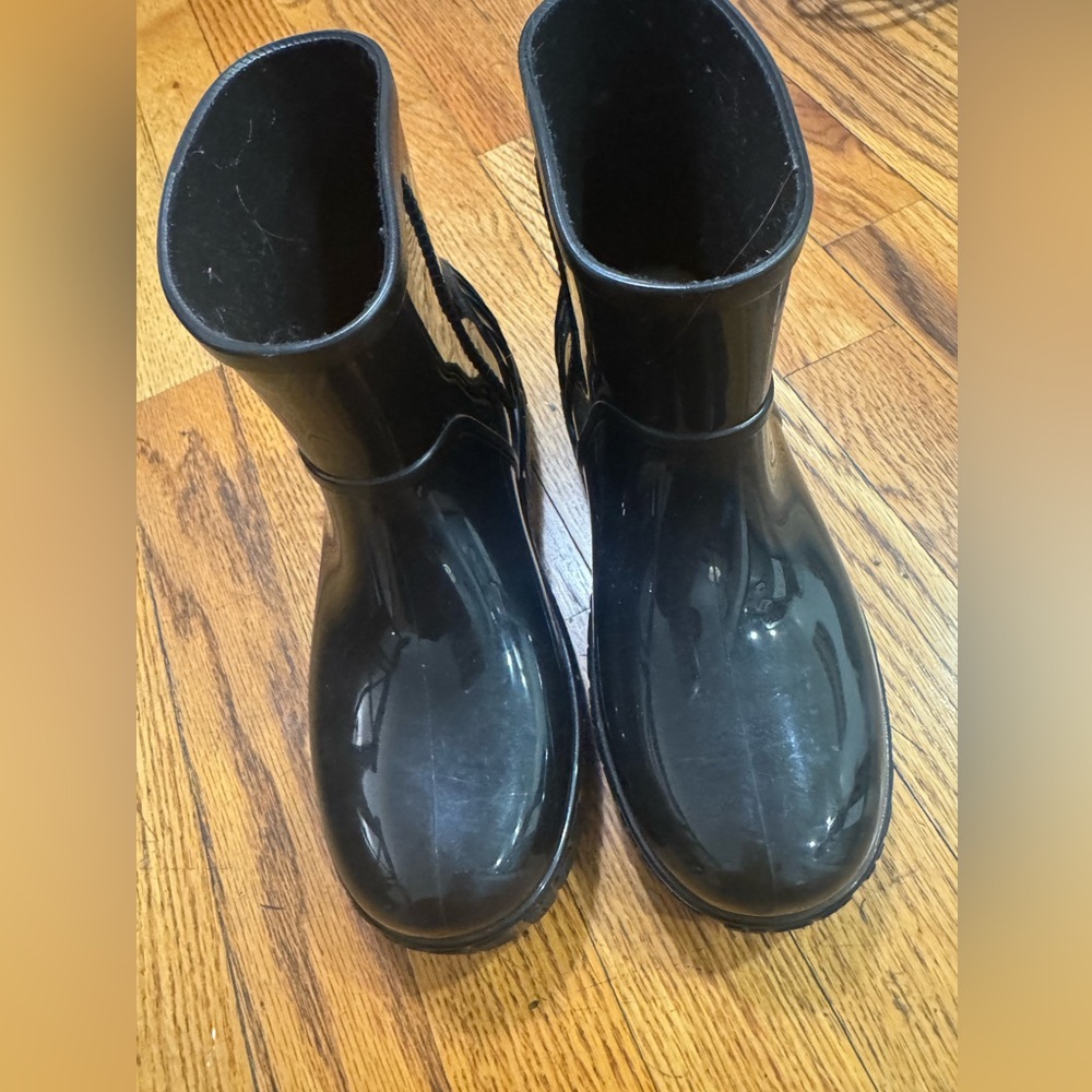 Ugg Women's Rain/ Snow Waterproof Boots Size 6 Taffy Black  Drizlita Rubber - Picture 6 of 8